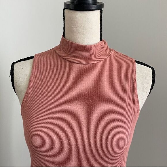 American Eagle Soft & Sexy Rib Dusty Pink Fitted Mock Neck Shirt size XS Tagless - Picture 4 of 11